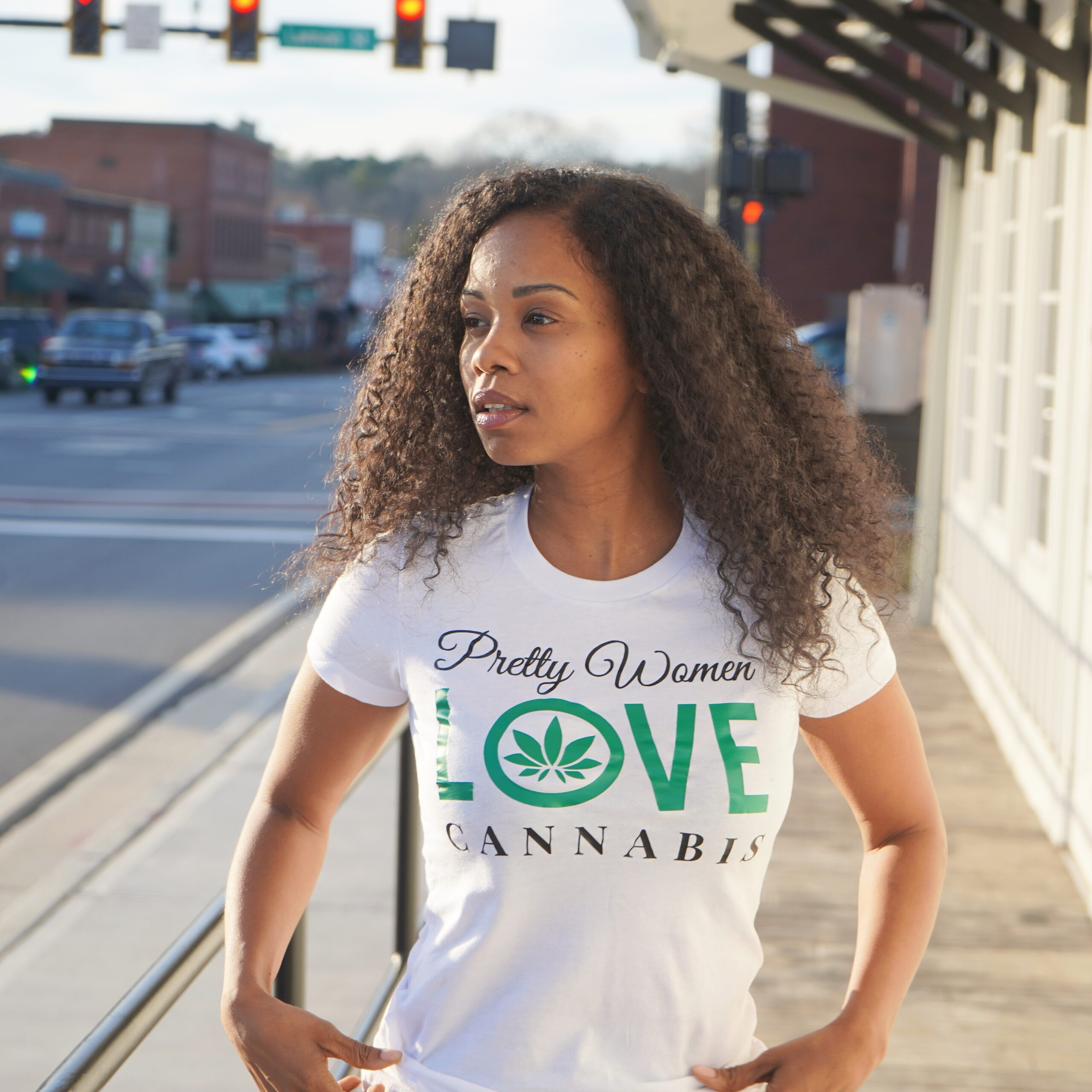 Inspiring Women to Come out of the Cannabis Closet